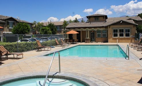 The Bungalows Apartment Homes