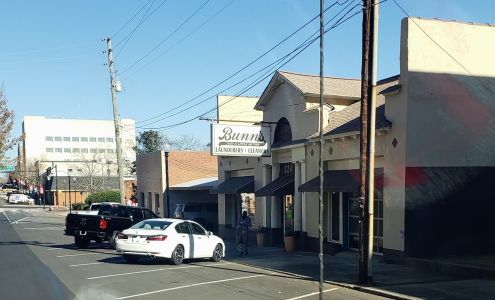 Bunn's Launderers & Cleaners