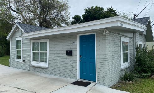 Craig Grove, REALTOR 7280 Frontage Rd #77, Olmito Texas 78575