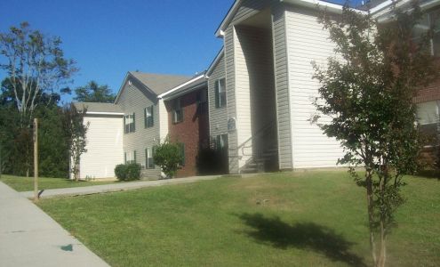 Emerald Pointe Apartments