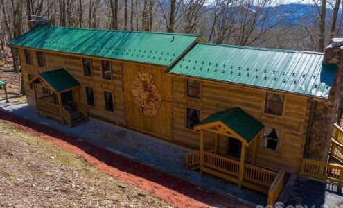 Alpha Omega Painters LLC 15 Town Square, Burnsville North Carolina 28714