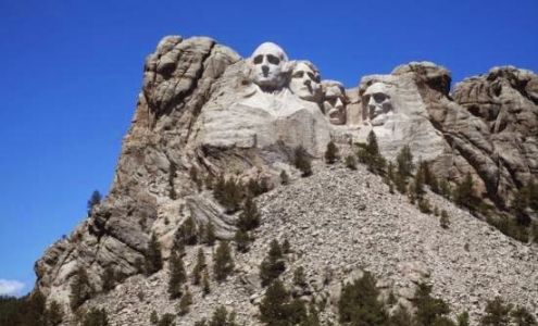 RE/MAX Advantage Kelly Howie Team