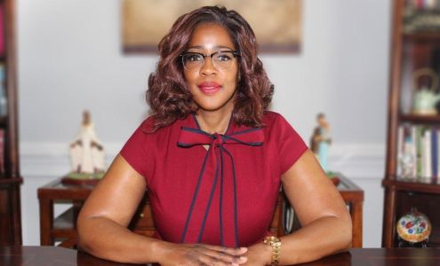 Yvette Bennett, Realtor