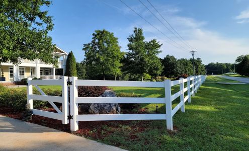 Top Line Fence Company, LLC 3810 S Apple Valley Rd, Commerce Georgia 30529