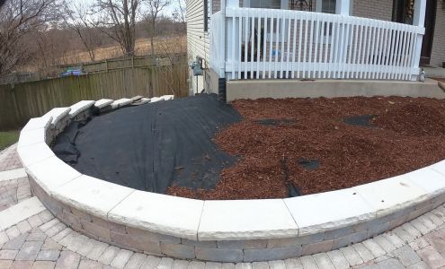 D and G Landscaping Lawn Maintenance 104 E Schoolhouse Rd #1, Yorkville Illinois 60560