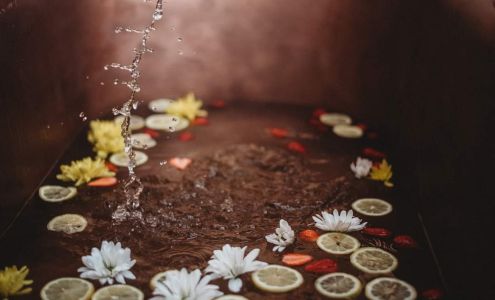 Nicole Scully Photography 106 Donald St, Bridge City Texas 77611