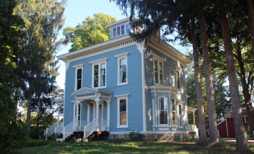 Deming Photography 806 E Michigan Ave, Paw Paw Michigan 49079