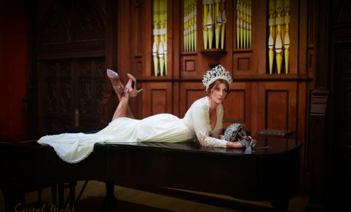 Cristal Malek Photography 1406 N Mechanic St suite e, El Campo Texas 77437