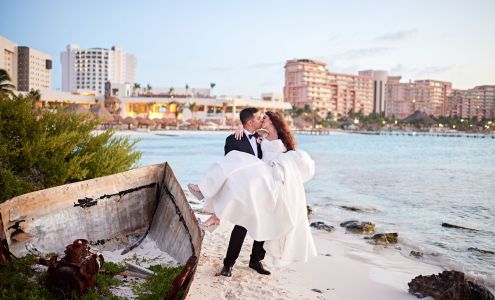 Ryan R Jones Wedding Photography