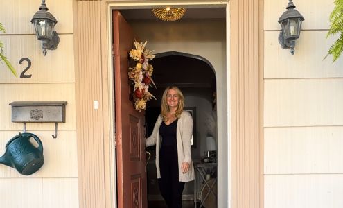Amanda Orzolek, Realtor