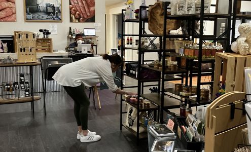 Market on Main Artisan Store