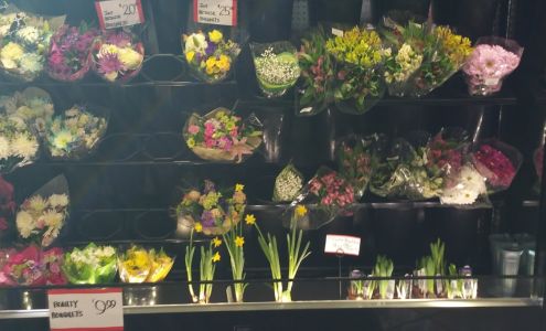 Hy-Vee Floral