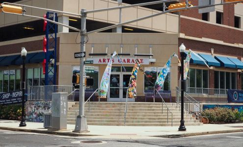 Ocean 1 (Streetwear Boutique)