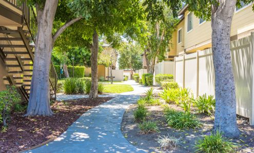 Mountain Crest Townhomes