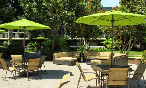 Eaves Mountain View at Middlefield