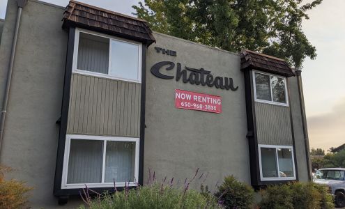 Chateau Apartments Easy St
