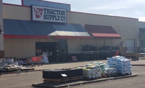 Tractor Supply London