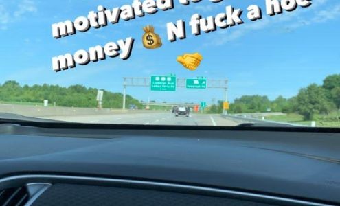 Pops 6 East Saint Louis