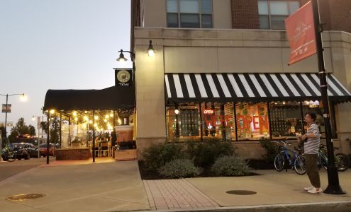 College Town Rochester