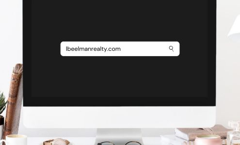 Liz Beelman, Berkshire Hathaway HomeServices Alliance Real Estate