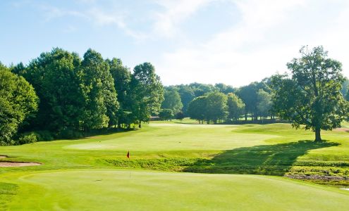 Crumpin-Fox Club : 18 Hole Golf Course Bernardston, MA Bernardston