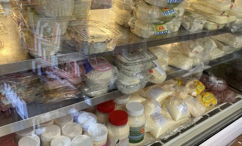 Los Primos Market INC