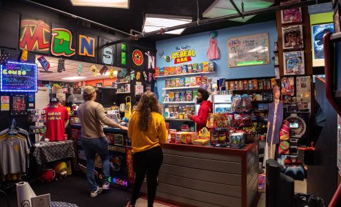 Maniac’s Mansion (TAG’s)