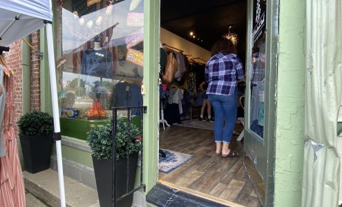 A Mustard Seed, The Boutique