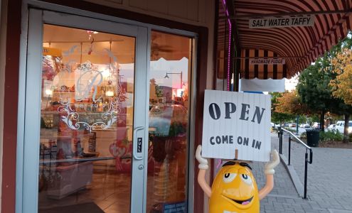 Roundabout Sweets & Treats