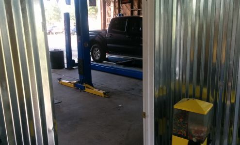 C D L Tire & Auto Repair LLC Clayton