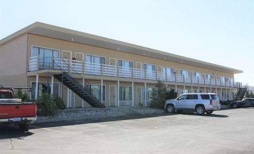 Super 8 by Wyndham Wells Wells