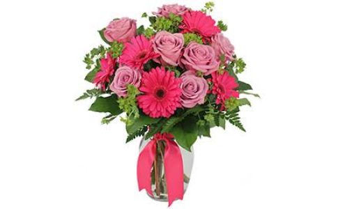 Vintage Floral 46 Main St, Chester Montana 59522