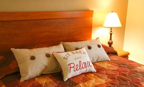 Jan's RV Park & Lodge Leeds