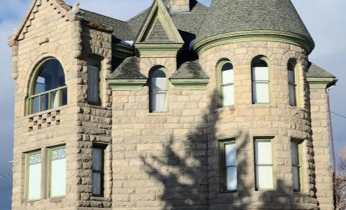 Castle Museum and Carriage House White Sulphur Springs