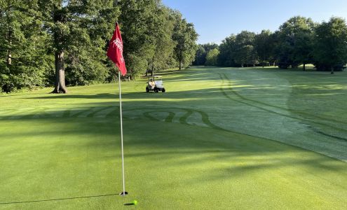 White Lake Oaks Golf Course and Event Center 991 N Williams Lake Rd, White Lake Michigan 48386
