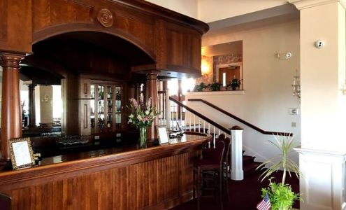 The Great Room Bar at the Bluenose Inn