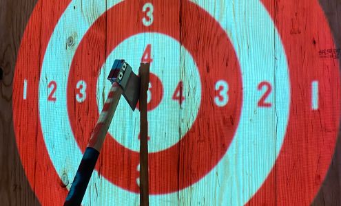 Extreme Axe Throwing Hollywood