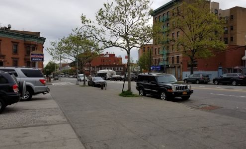 Crystal Clean Laundromat
