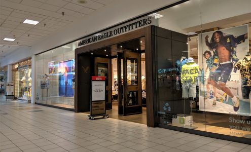 American Eagle & Aerie Store