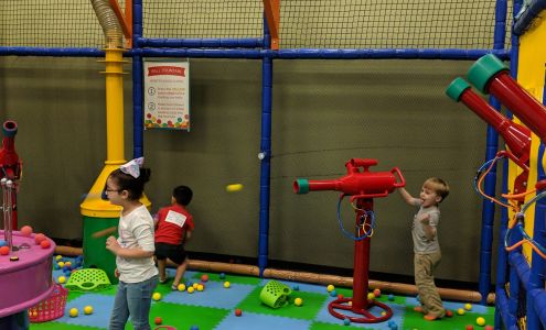 Green River Promenade