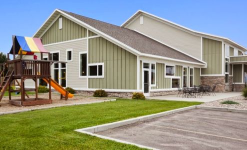 GrandStay Hotel & Suites Pipestone