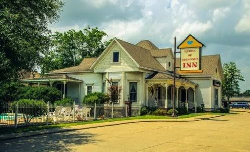 Queen of Diamonds Inn Murfreesboro