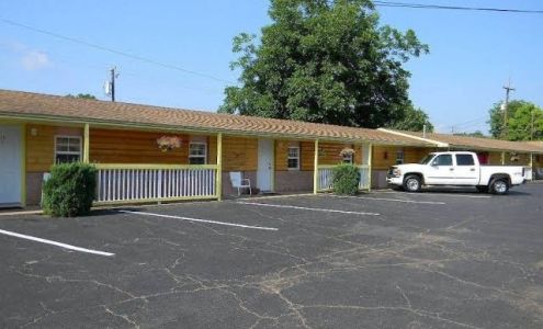 Little Shamrock Motel & Waterpark Murfreesboro