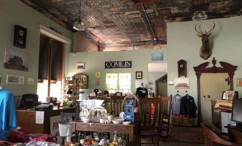 Forgotten Oklahoma Headquarters & Wildfire Trading Co. Pawnee