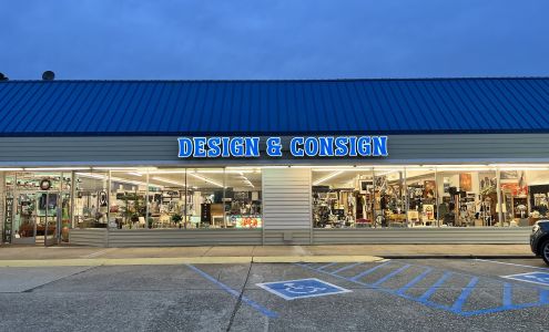 Hilton Shopping Center