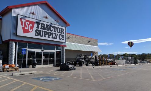 Tractor Supply Bernalillo