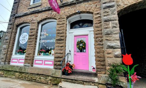 Pickle and Myrrh Merrickville-Wolford