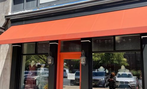 Daphne's Bridal Boutique