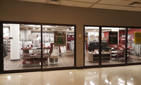 Boutique Campus Store