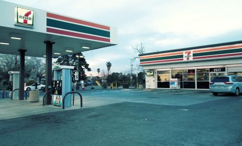 7-Eleven